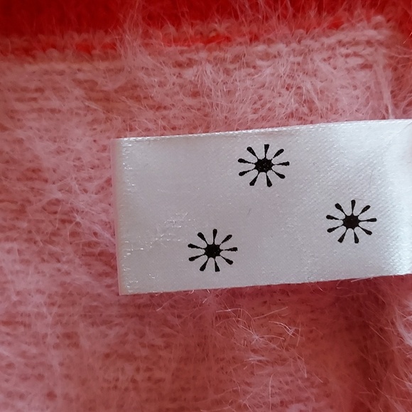 Dolls Kill dELiA*s Retro Kawaii Pink Red Fuzzy Heart Button Cropped Cardigan XXL - Picture 8 of 8